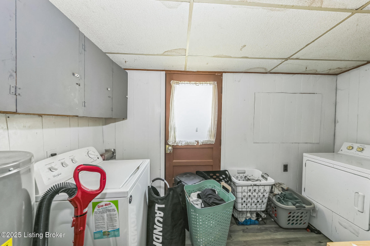 Listing Image 26