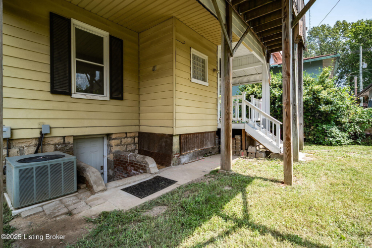 Listing Image 46