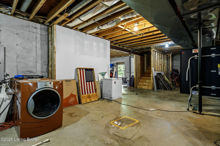 Listing Image 45