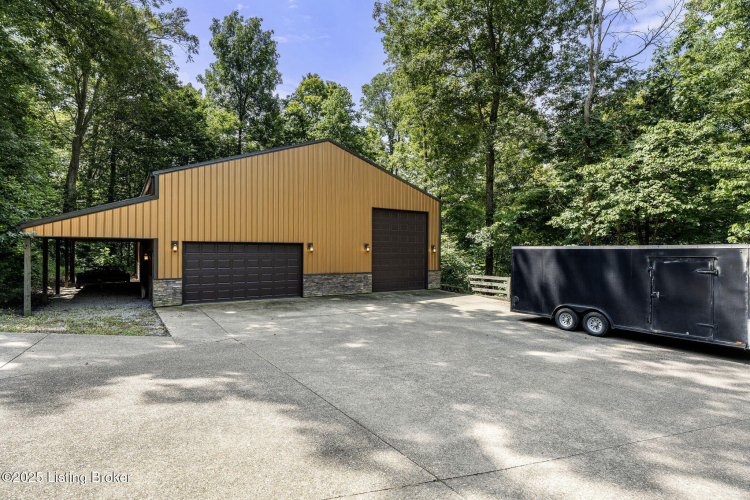 Listing Image 54