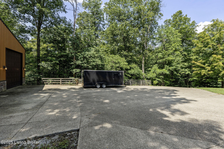 Listing Image 55