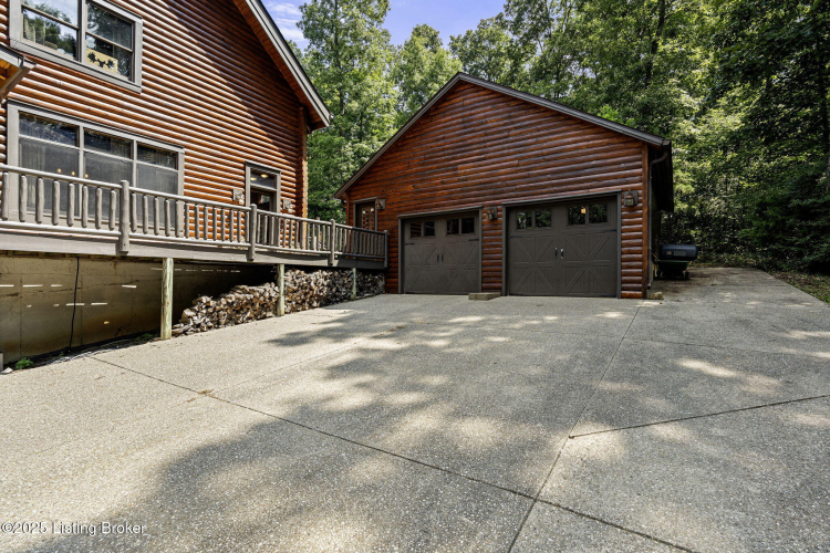 Listing Image 57