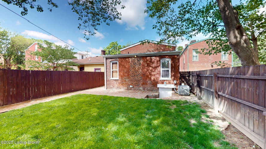 Listing Image 31