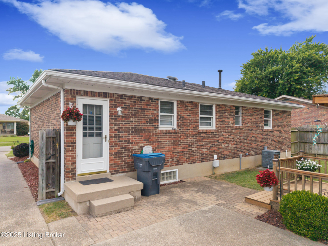 Listing Image 35