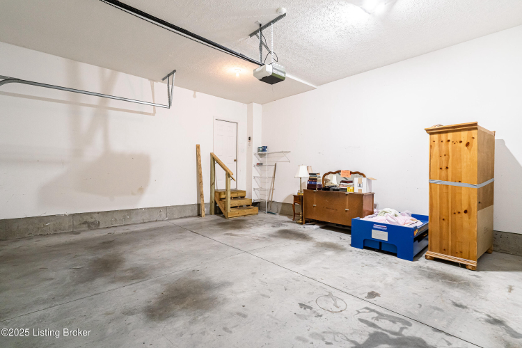 Listing Image 54