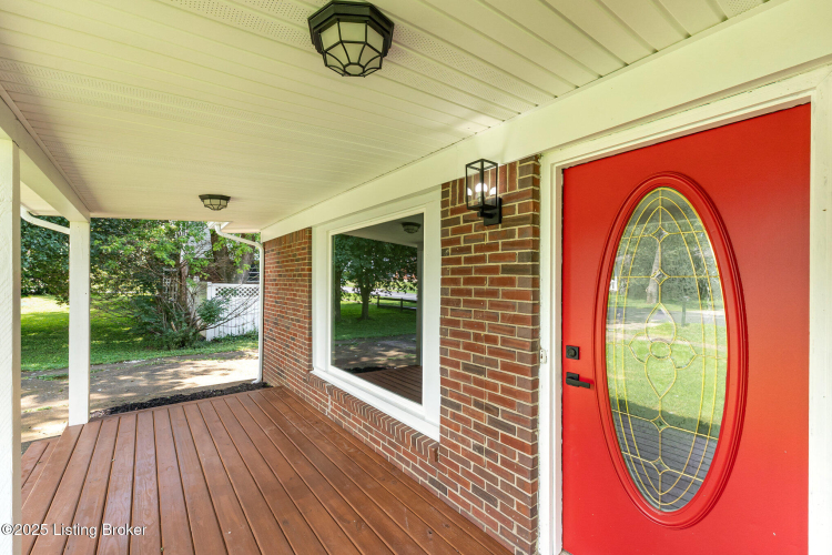 Listing Image 5