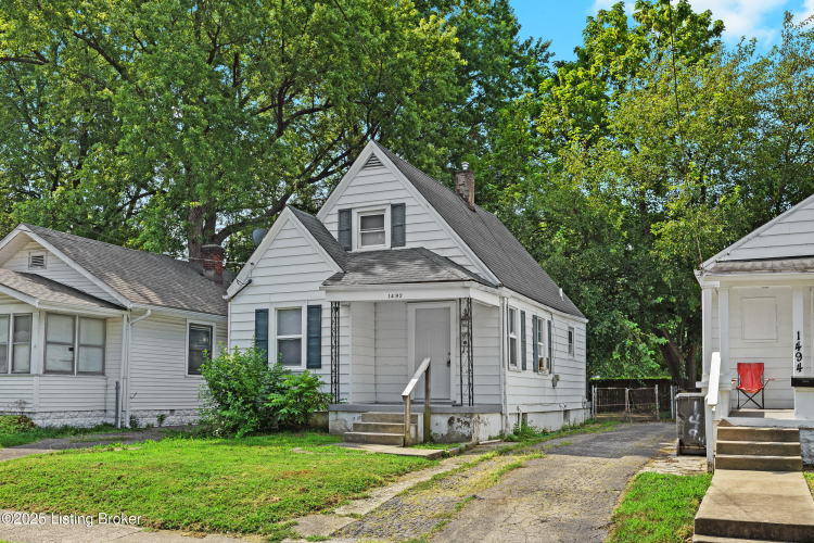 Listing Image 3