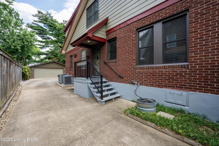 Listing Image 55