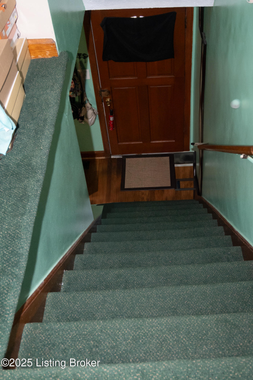 Listing Image 17