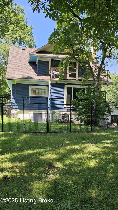 Listing Image 9