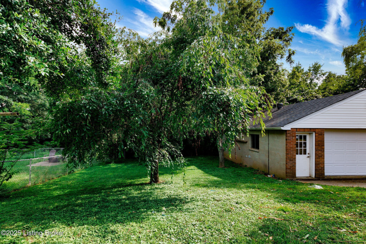 Listing Image 39