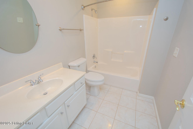 Listing Image 54