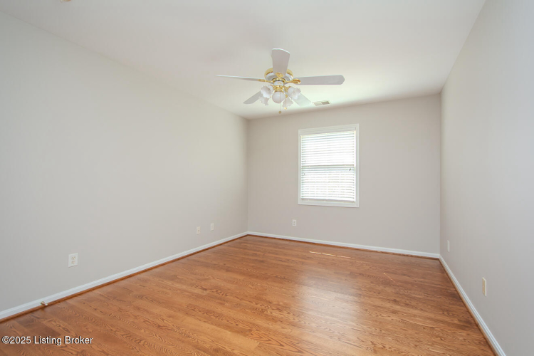Listing Image 56