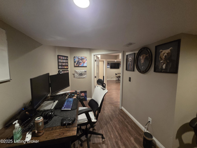 Listing Image 59