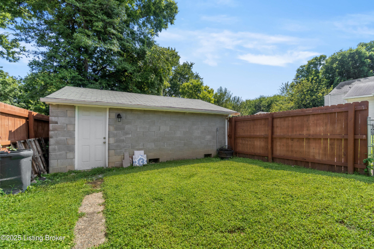 Listing Image 18