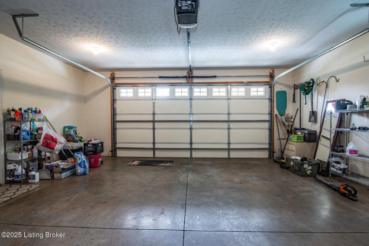 Listing Image 76