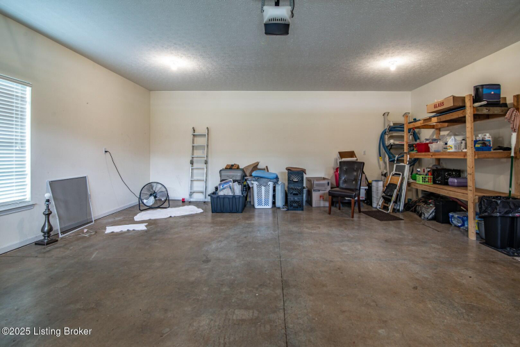 Listing Image 77