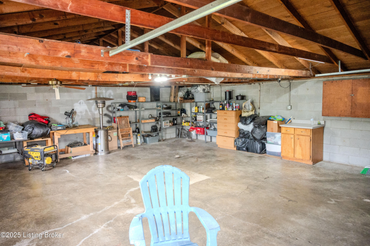Listing Image 25