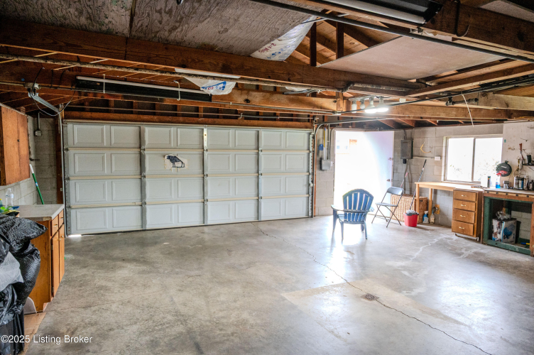 Listing Image 26