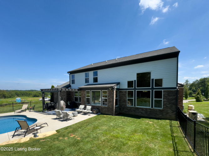 Listing Image 48
