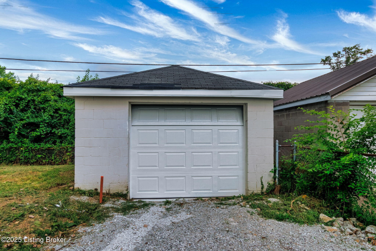 Listing Image 29