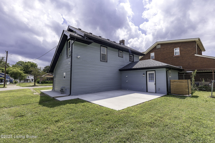 Listing Image 26