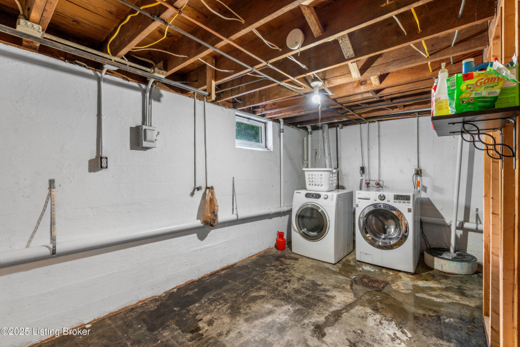 Listing Image 23