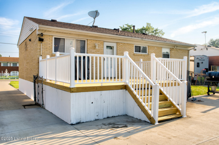 Listing Image 23