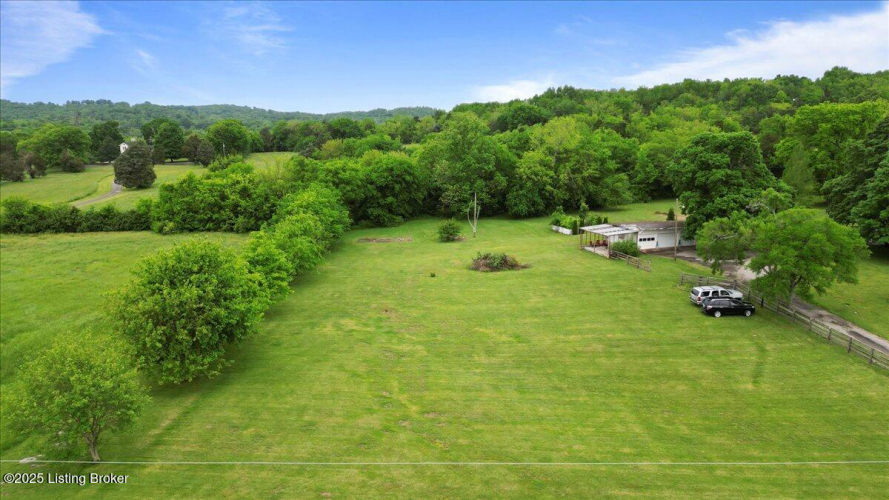 Listing Image 58