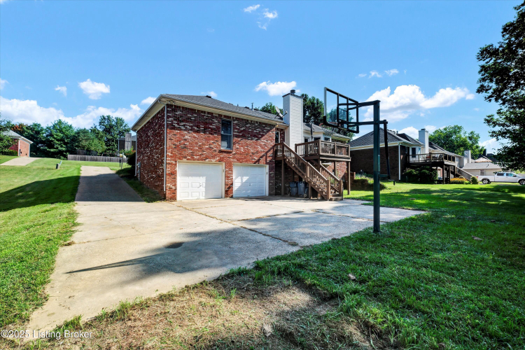 Listing Image 37