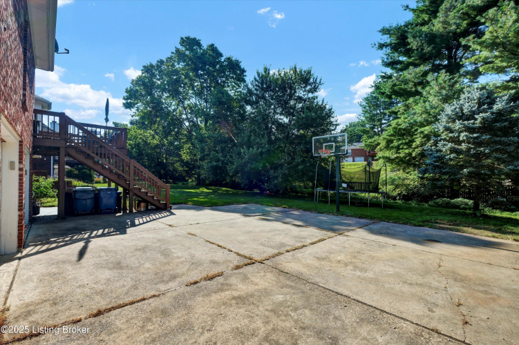 Listing Image 38