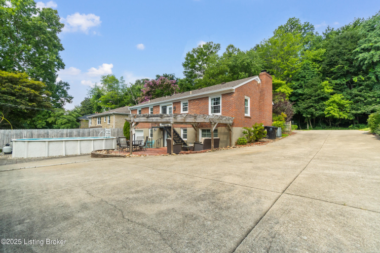 Listing Image 38