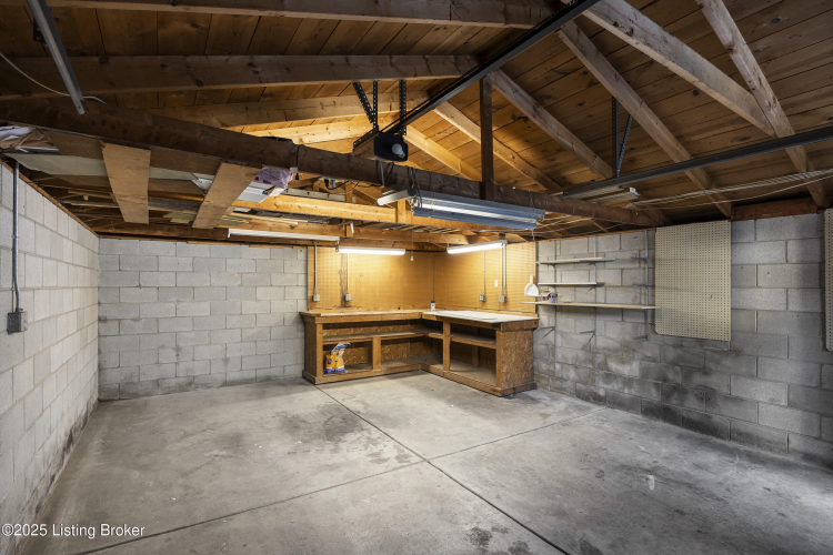 Listing Image 37