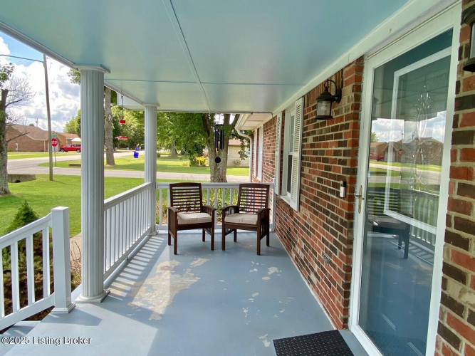 Listing Image 13