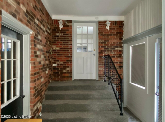 Listing Image 37