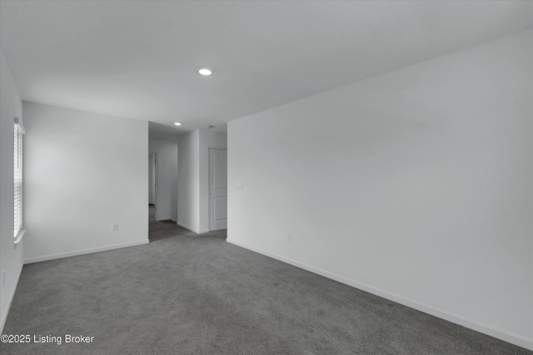 Listing Image 26