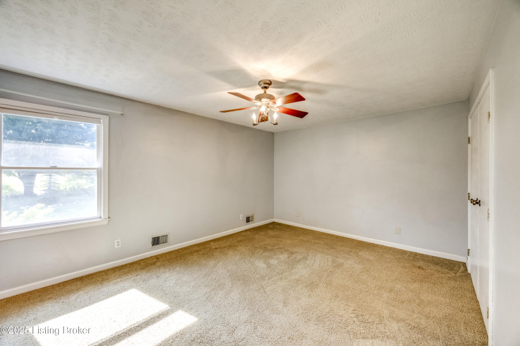 Listing Image 57