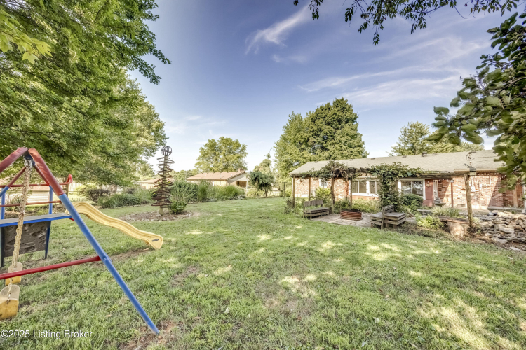 Listing Image 83