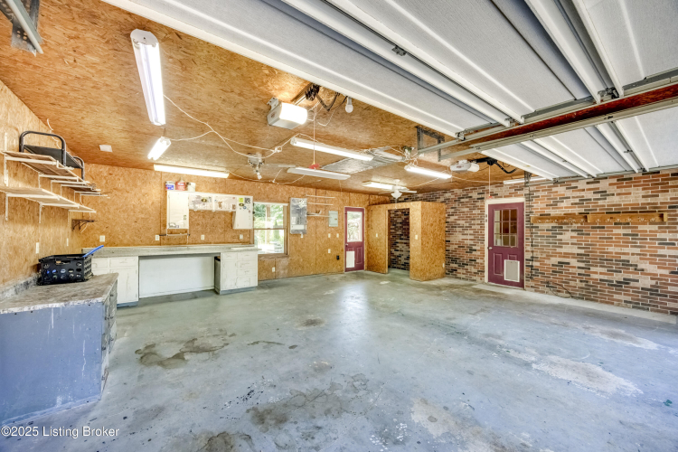Listing Image 90