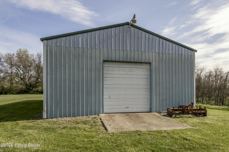 Listing Image 38