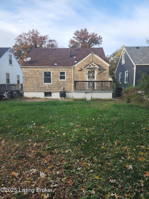 Listing Image 12
