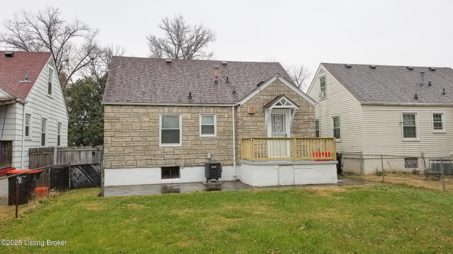 Listing Image 5