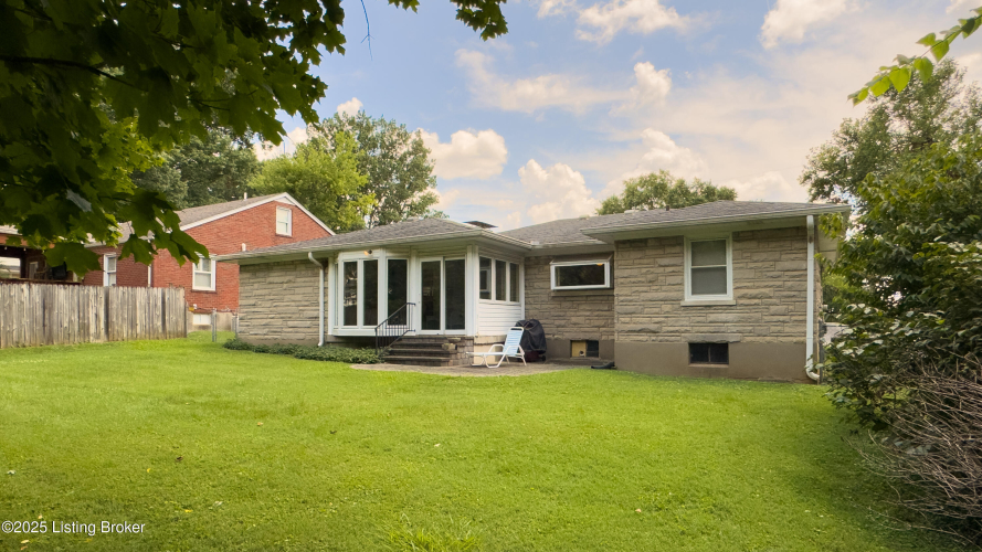 Listing Image 29