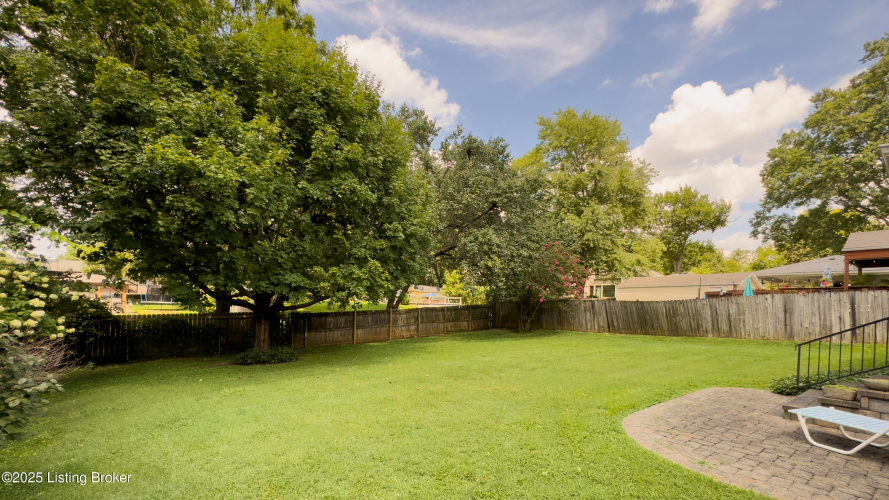 Listing Image 30