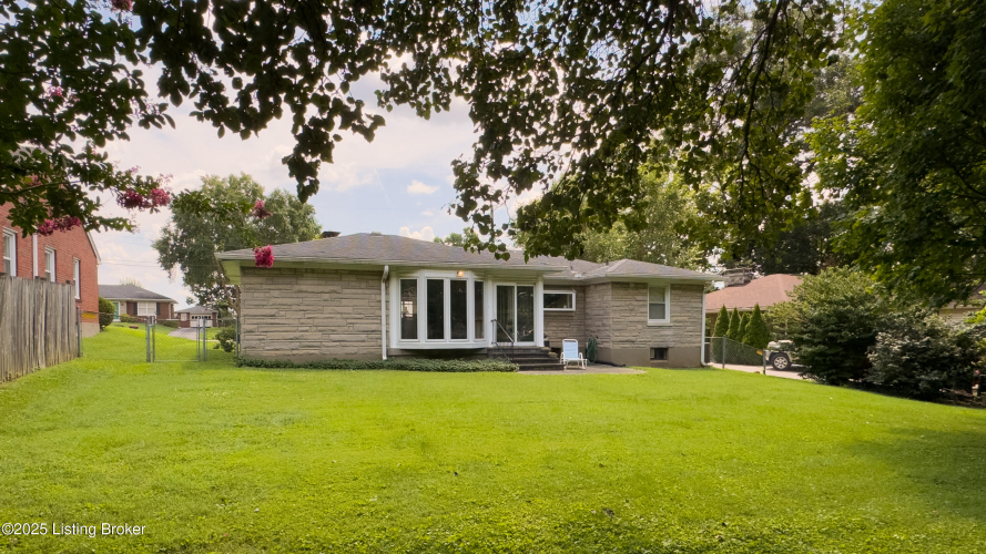 Listing Image 31