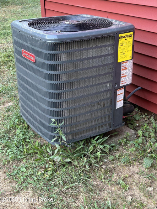Listing Image 13