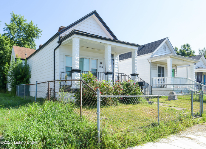Listing Image 3