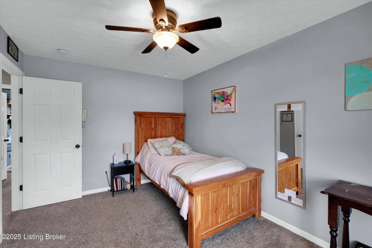 Listing Image 38