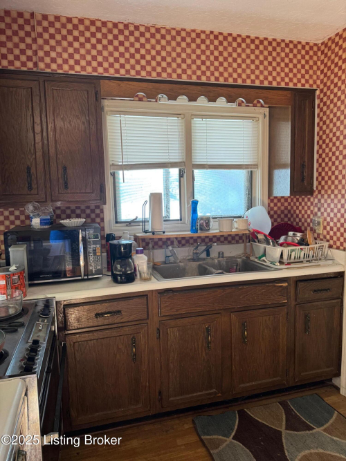Listing Image 24