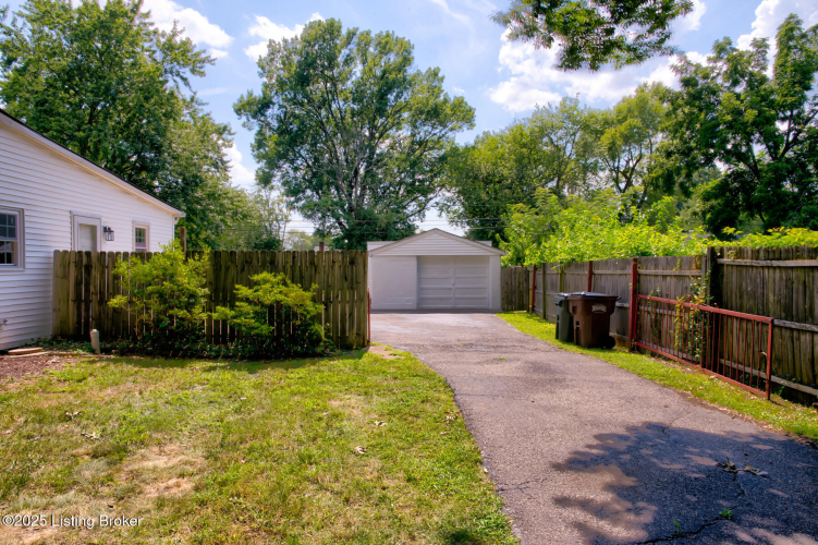 Listing Image 22